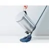 Papelera metalica q-connect con pedal cromada 32x21 cm capacidad 6 litros