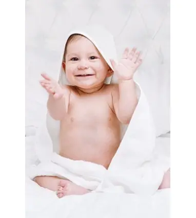 Toalla bebe MAGGIE con capucha