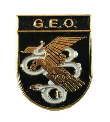 Pin Placa Fondo Azul Policía