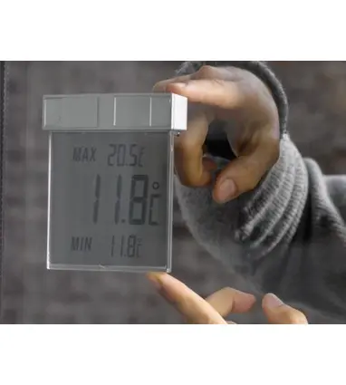 Cinta adhesiva uhu doublefix invisible doble cara extra fuerte 1,5 mt x 19 mm