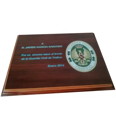 Placa Conmemorativa madera (210x165mm) Personalizable Guardia Civil de Trafico grabada a color