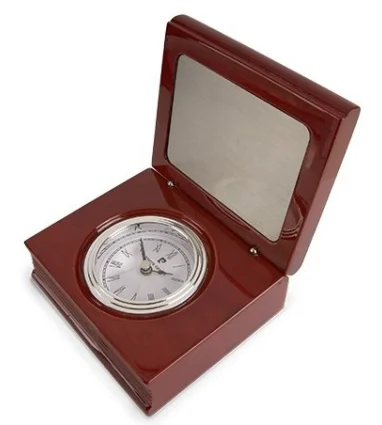 RELOJ COMMEMORATION PLATE PIERRE CARDIN